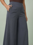 PANTALON DE PIERNA ANCHA GRIS