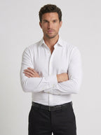 Camisa elástica anti-arrugas