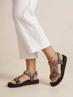 SOLE | SANDALO MULTICOLOR CON FIBBIA
