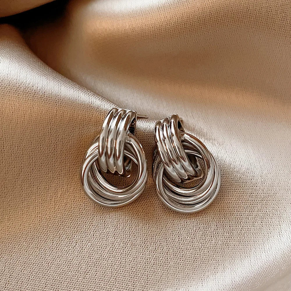 PENDIENTES CON RELIEVE
