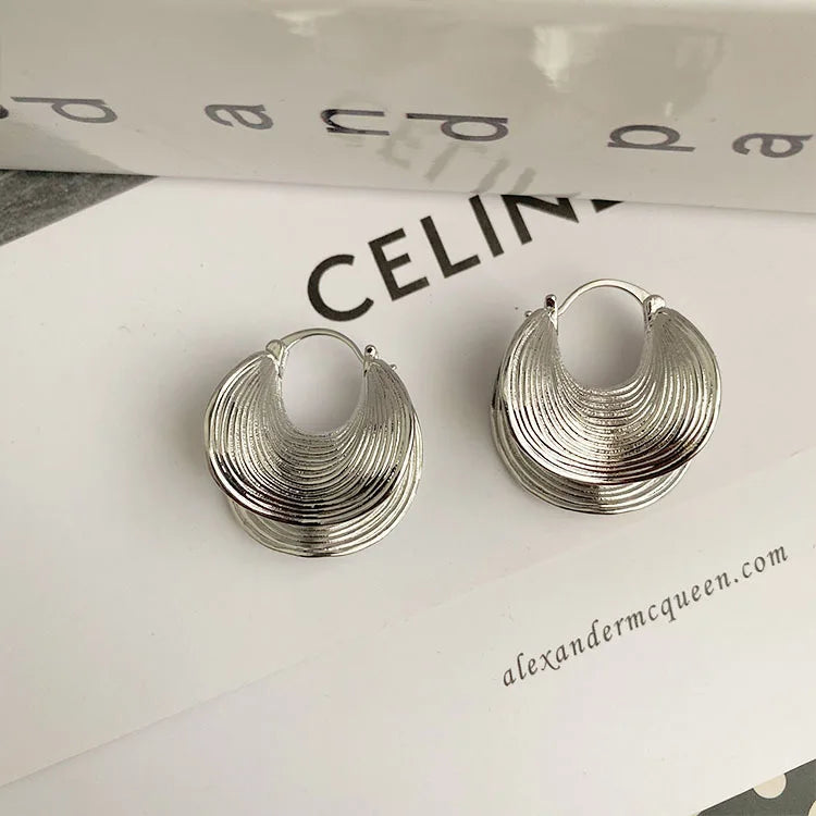 PENDIENTES CON RELIEVE