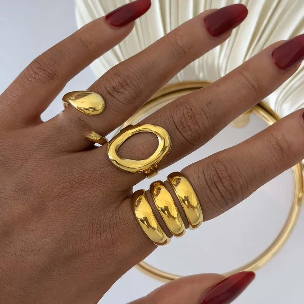 ANILLO CON HUECO CIRCULAR