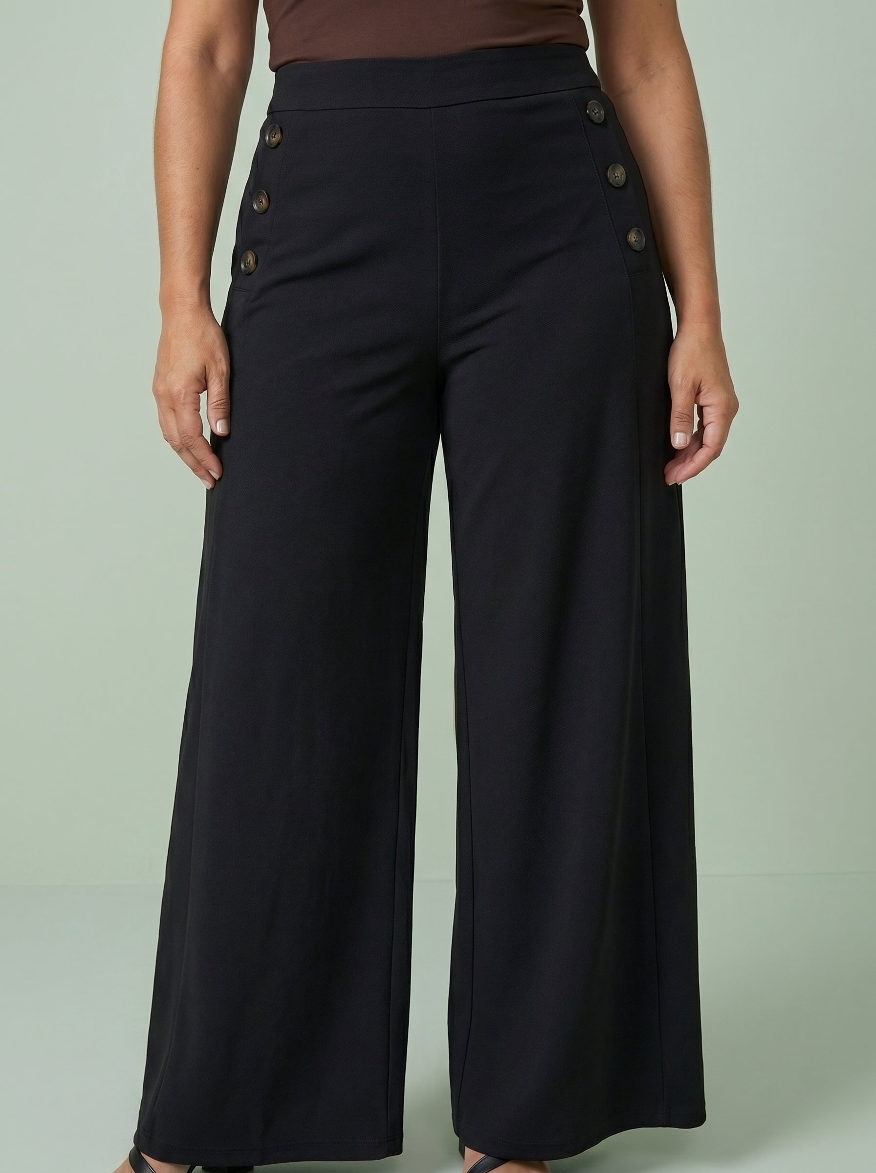 PANTALON DE PIERNA ANCHA NEGRO